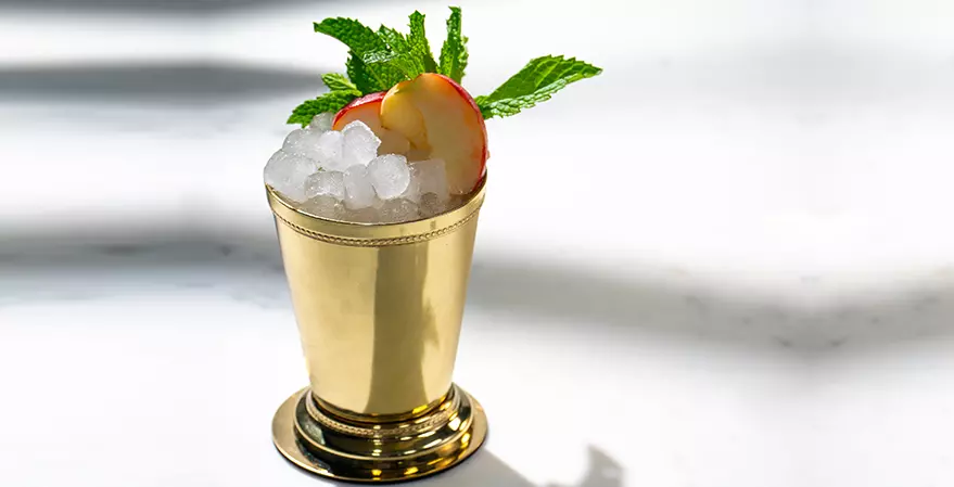 PEACH MINT JULEP